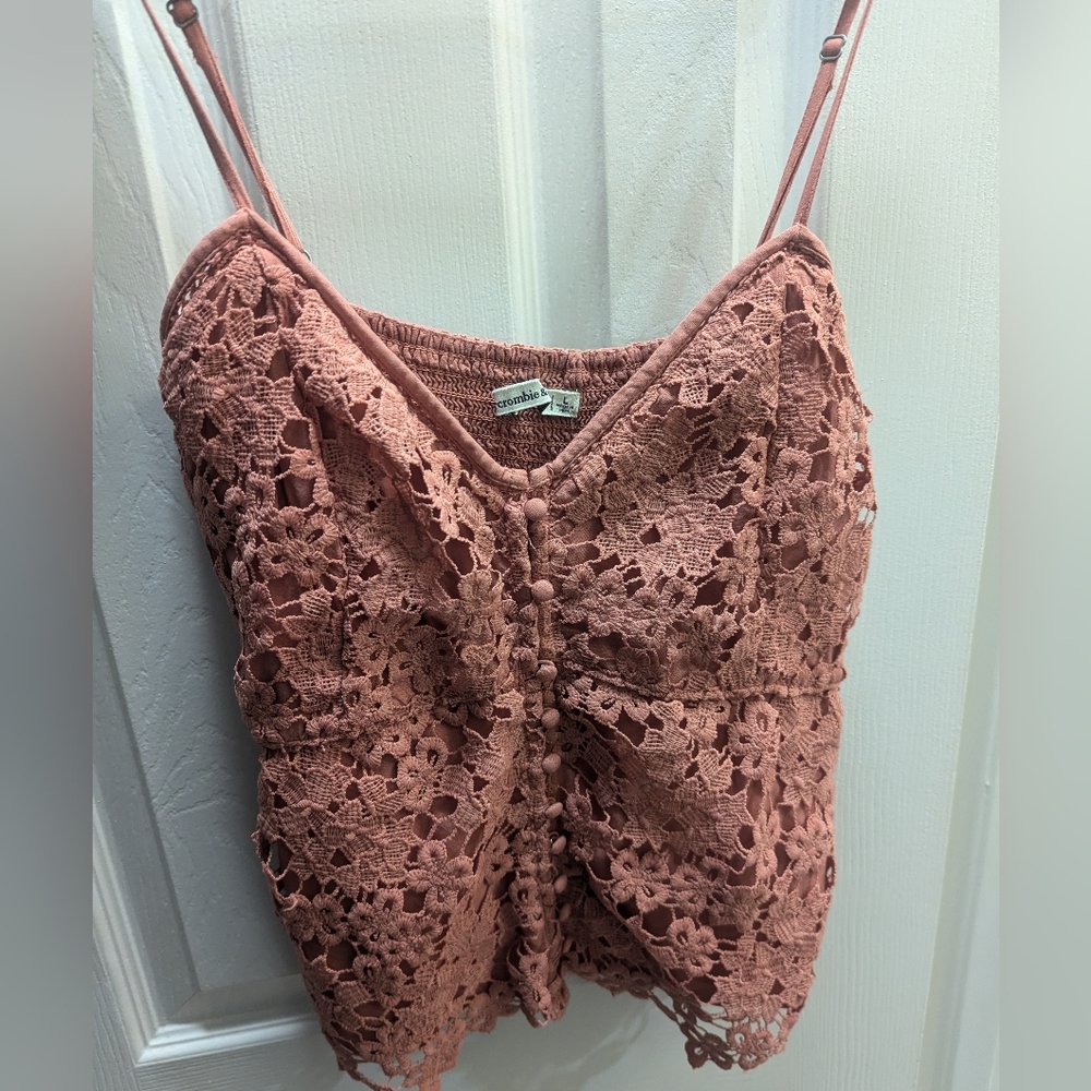 Abercrombie & Fitch Floral Lace Top